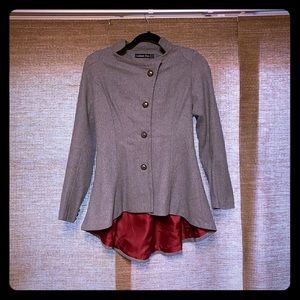 Grey fitted high/low coat sz 4